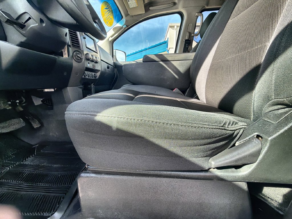 Used 2008 Nissan Titan XE AWD/4WD image 14