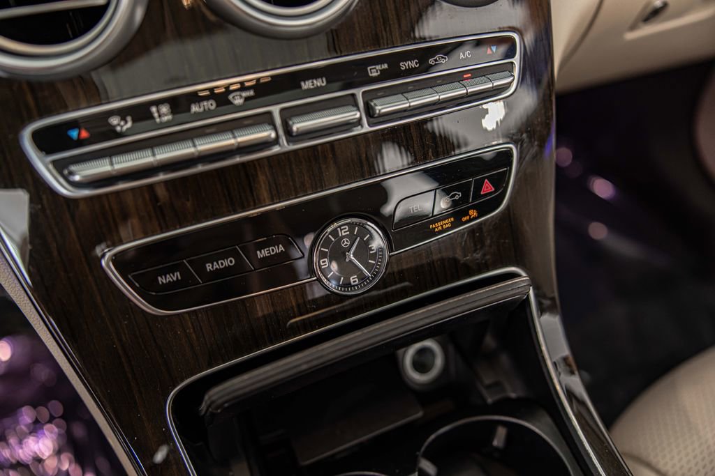 Used 2021 Mercedes-Benz C 300 Sedan image 28