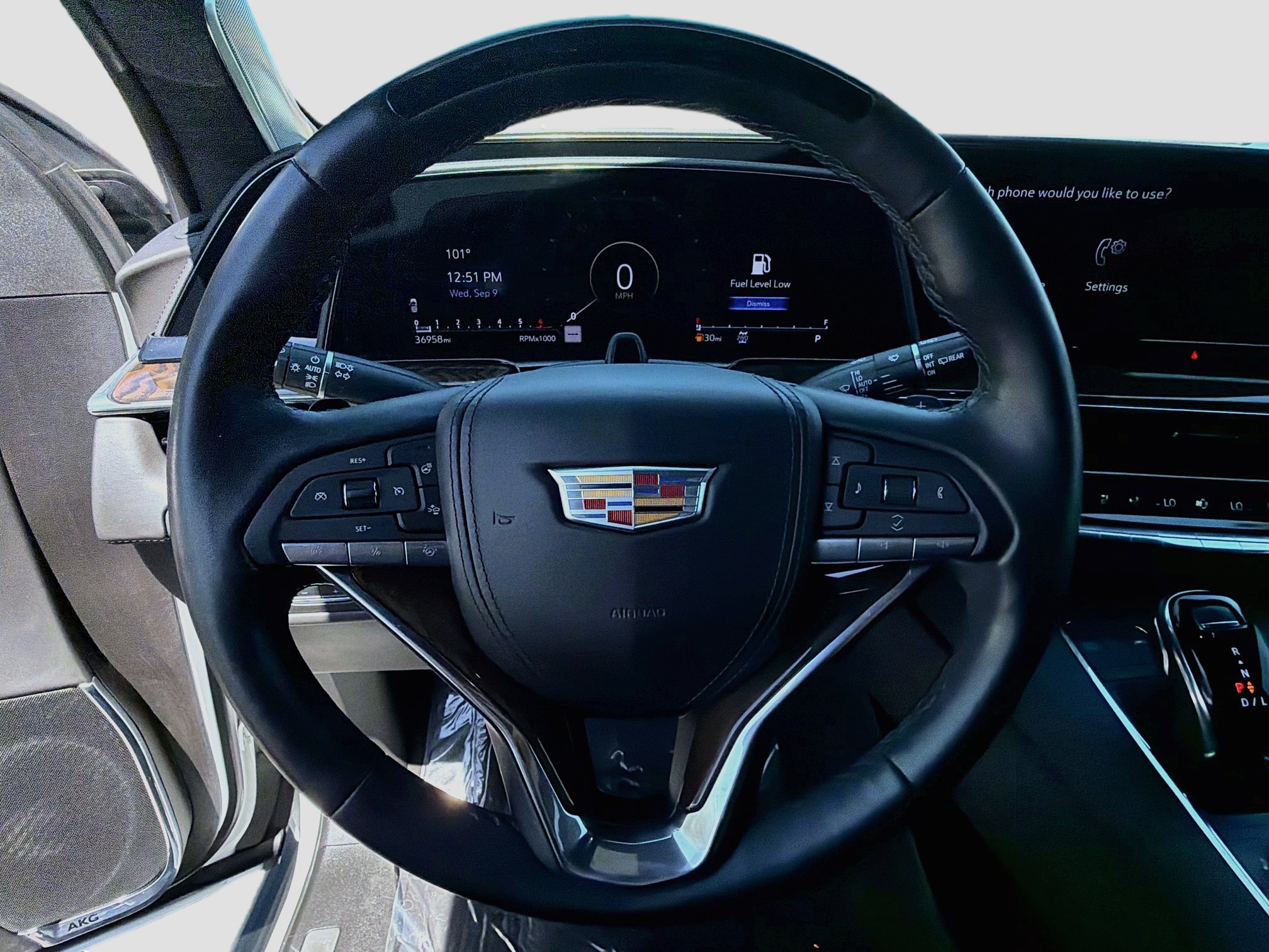 Certified 2023 Cadillac Escalade Sport Platinum w/ LPO, ONYX Package AWD/4WD image 11