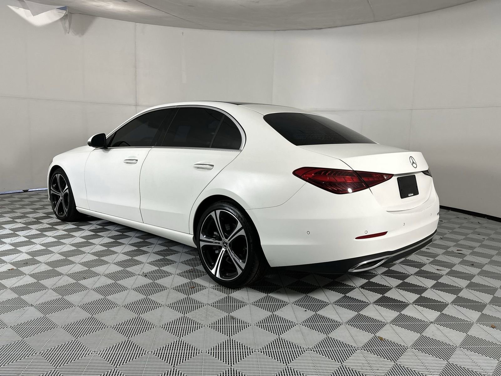 Used 2023 Mercedes-Benz C 300 Sedan w/ Exclusive Trim Package image 6