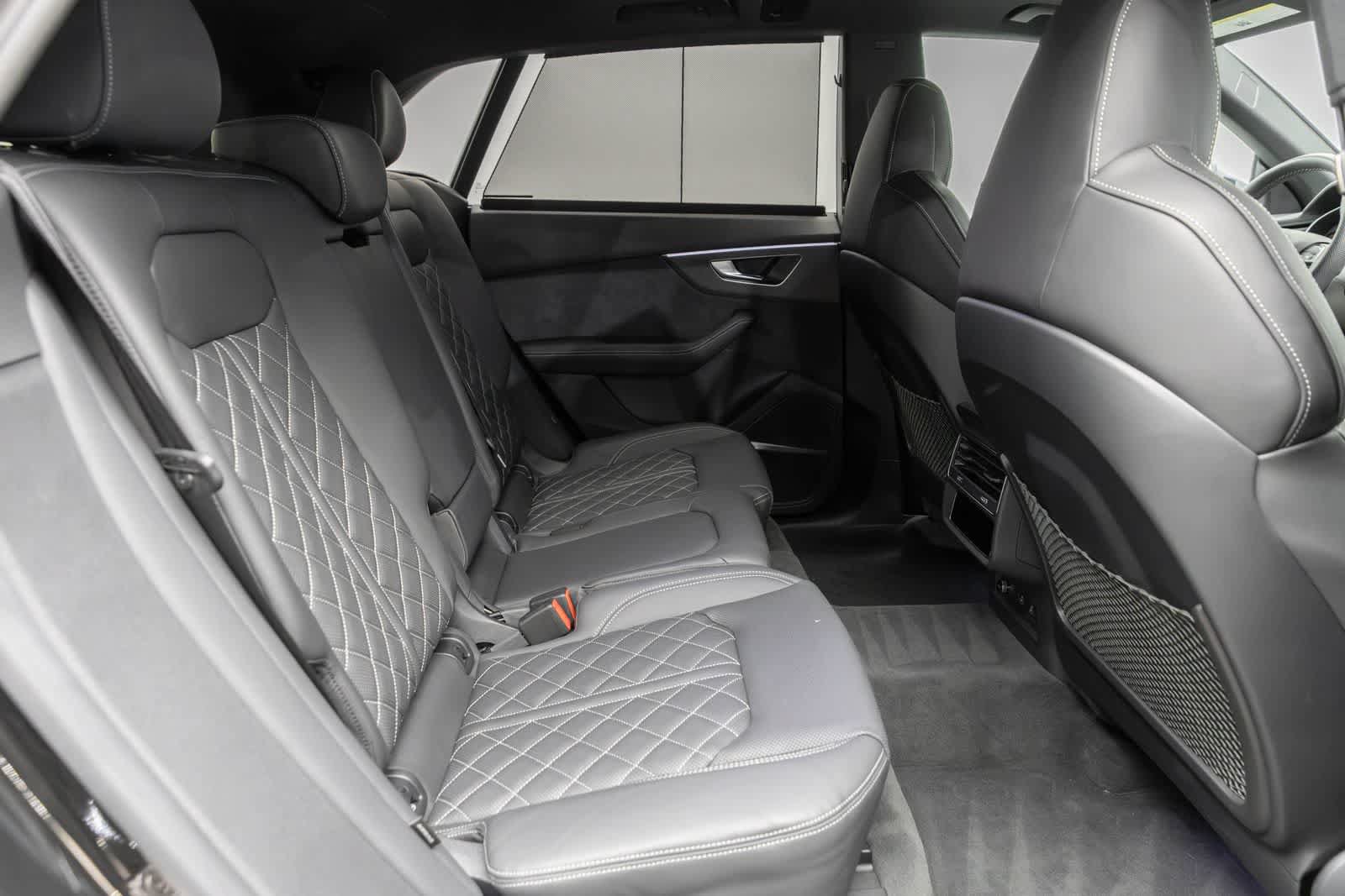 Used 2024 Audi SQ8 Prestige w/ Prestige Package AWD/4WD image 11