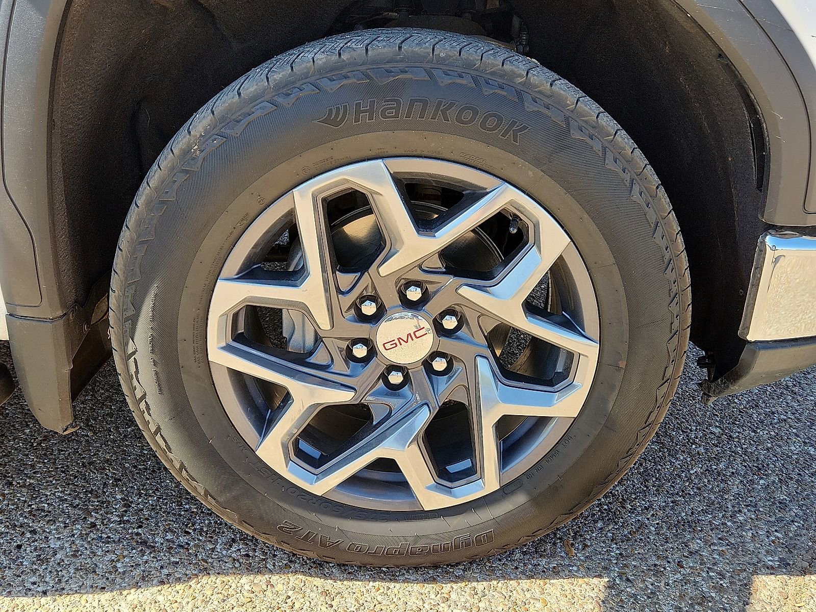 Used 2025 GMC Sierra 1500 SLT image 7