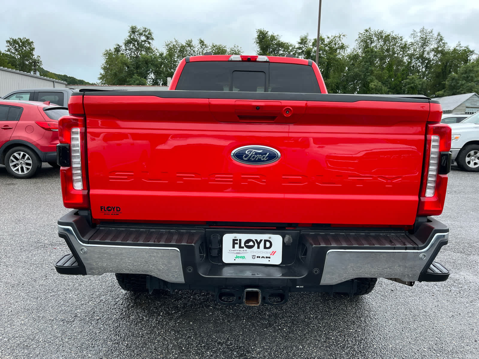 Used 2023 Ford F250 Lariat w/ Tremor Off-Road Package AWD/4WD image 4