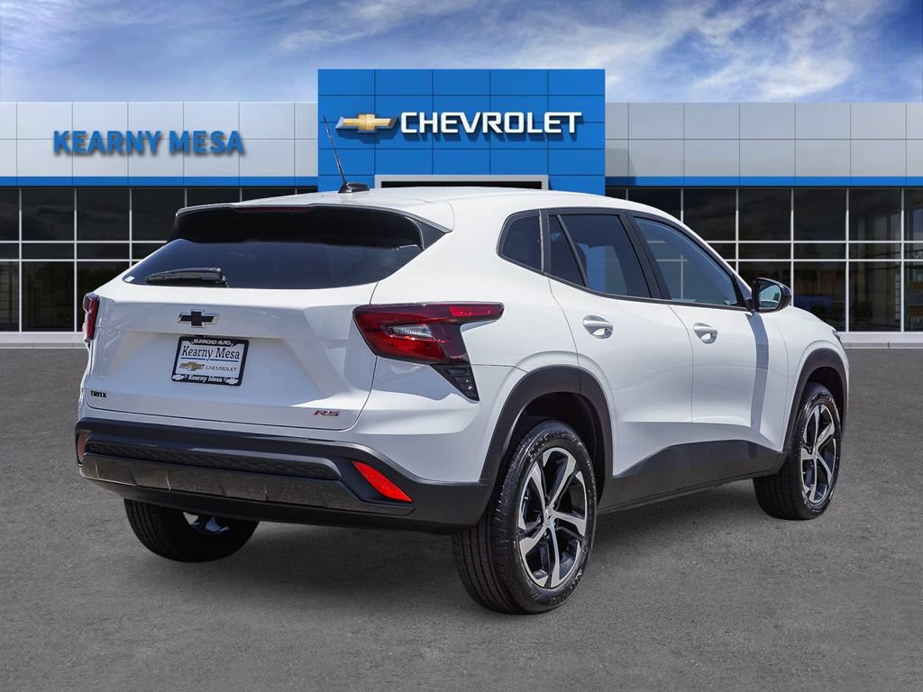 New 2026 Chevrolet Trax RS FWD image 6