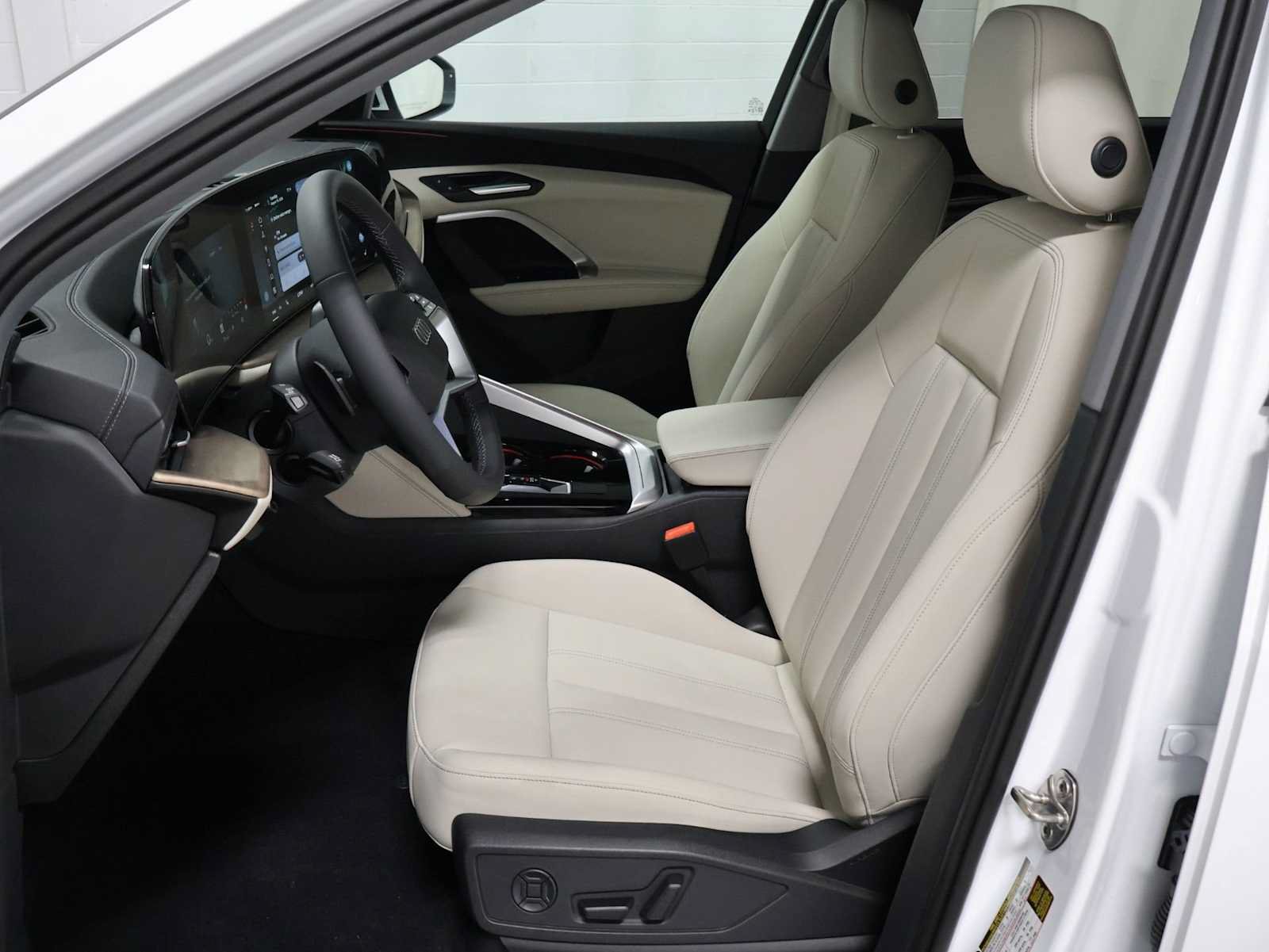 New 2026 Audi Q5 Premium AWD/4WD image 5