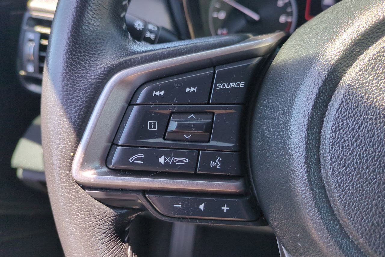 Used 2024 Subaru Outback Premium AWD/4WD image 12