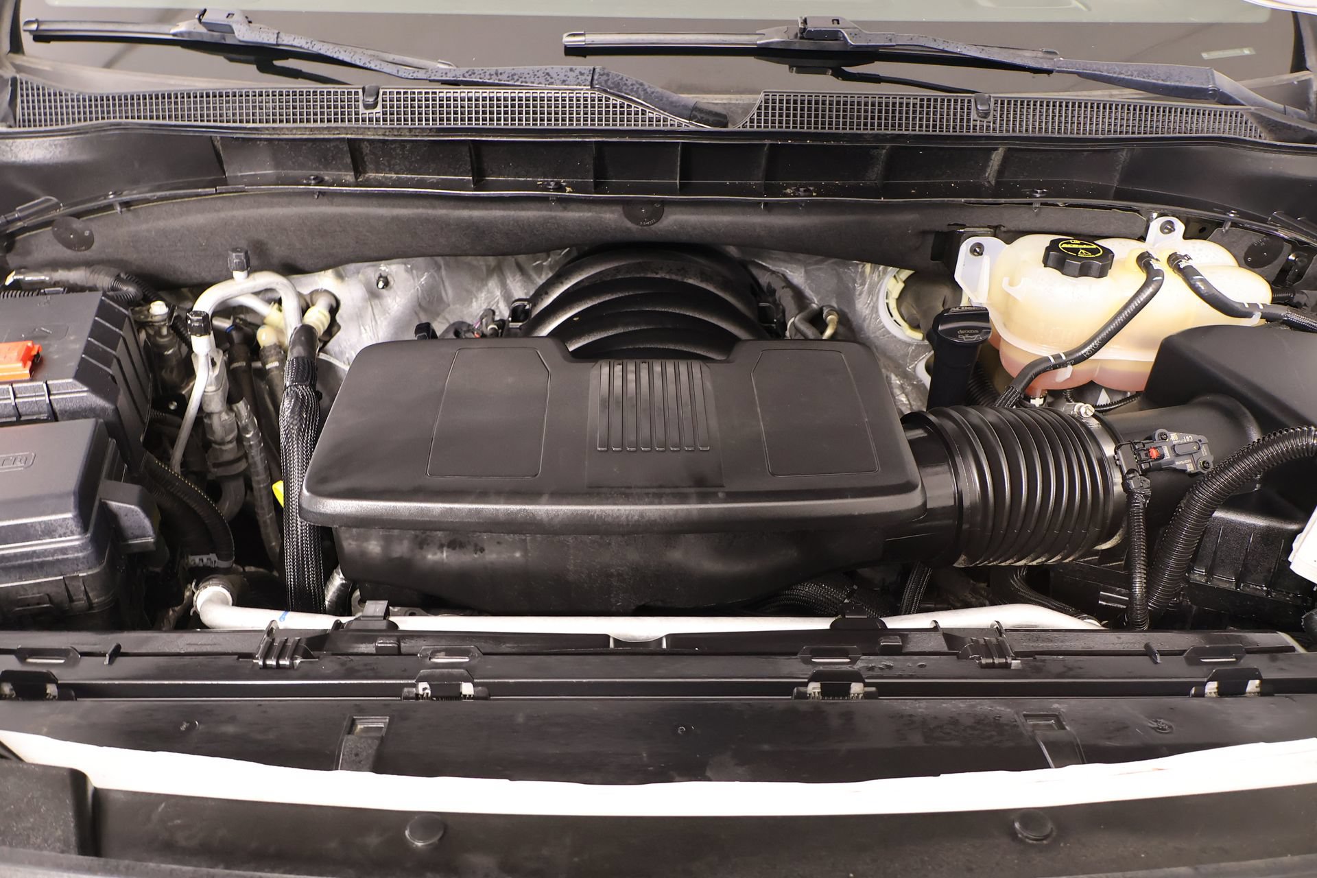 Used 2024 Chevrolet Tahoe LT AWD/4WD image 20