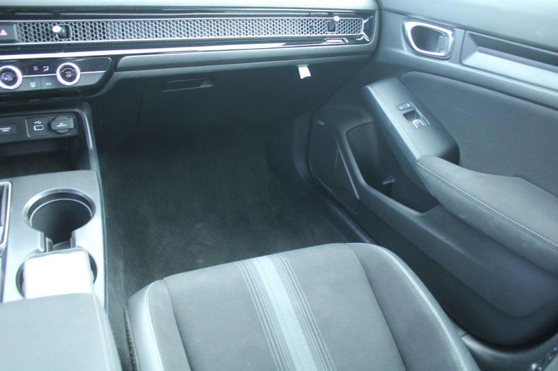 Used 2022 Honda Civic Sport image 16