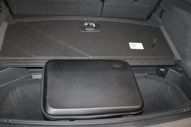 Certified 2024 Cadillac Lyriq Sport image 31