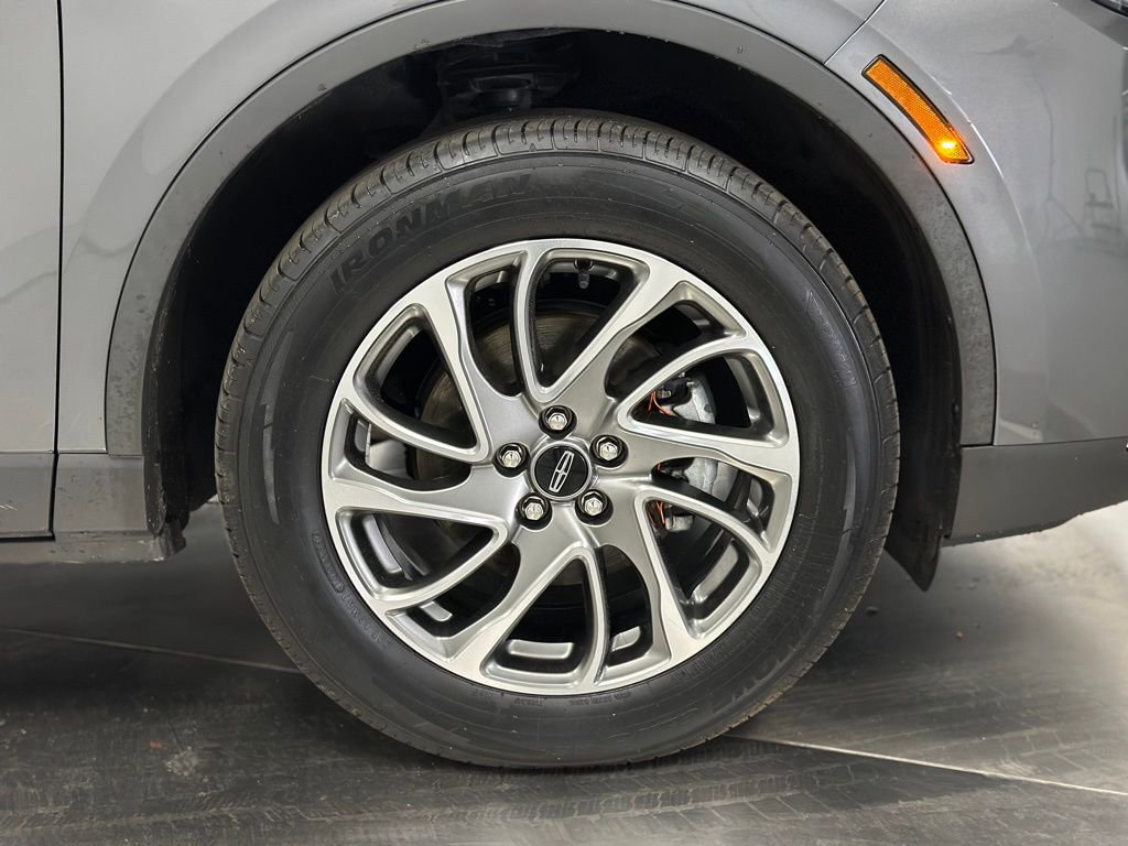 Used 2022 Lincoln Corsair FWD image 28