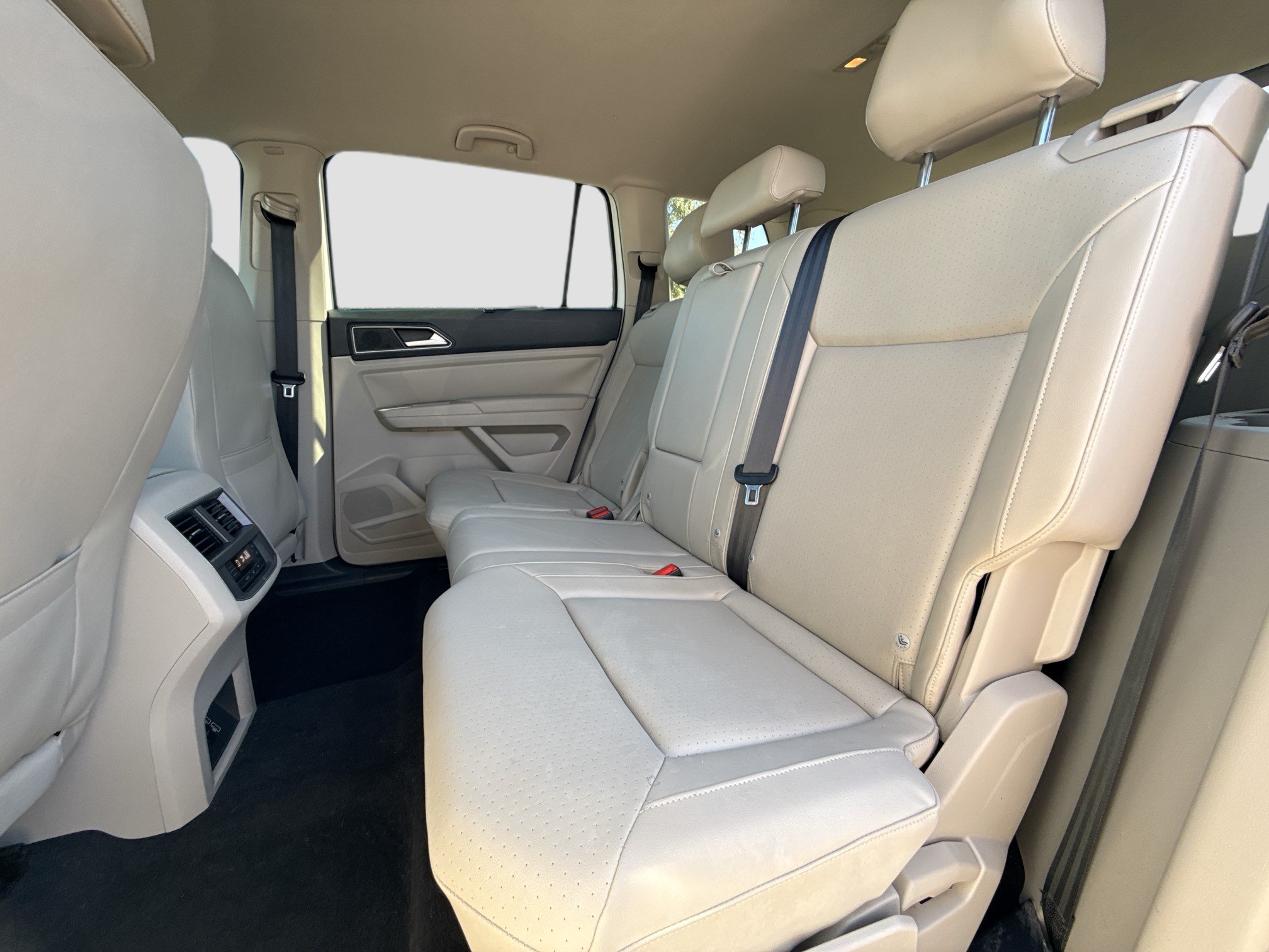Used 2019 Volkswagen Atlas SE FWD image 20