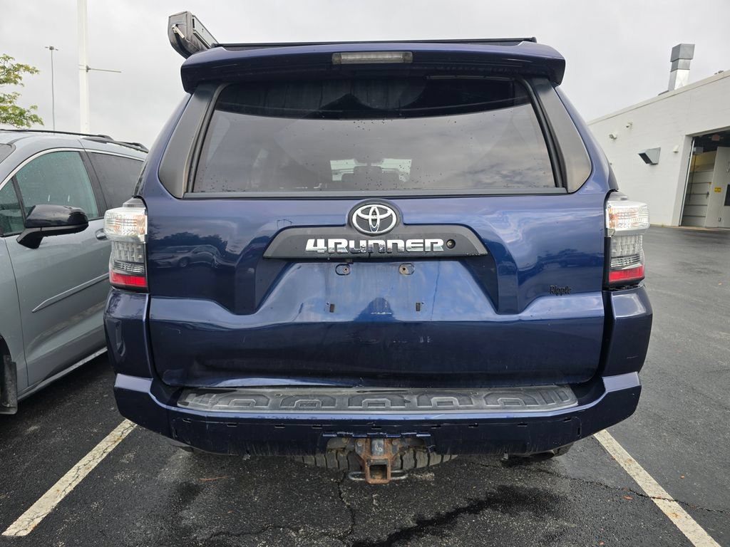 Used 2015 Toyota 4Runner Trail Premium AWD/4WD image 6