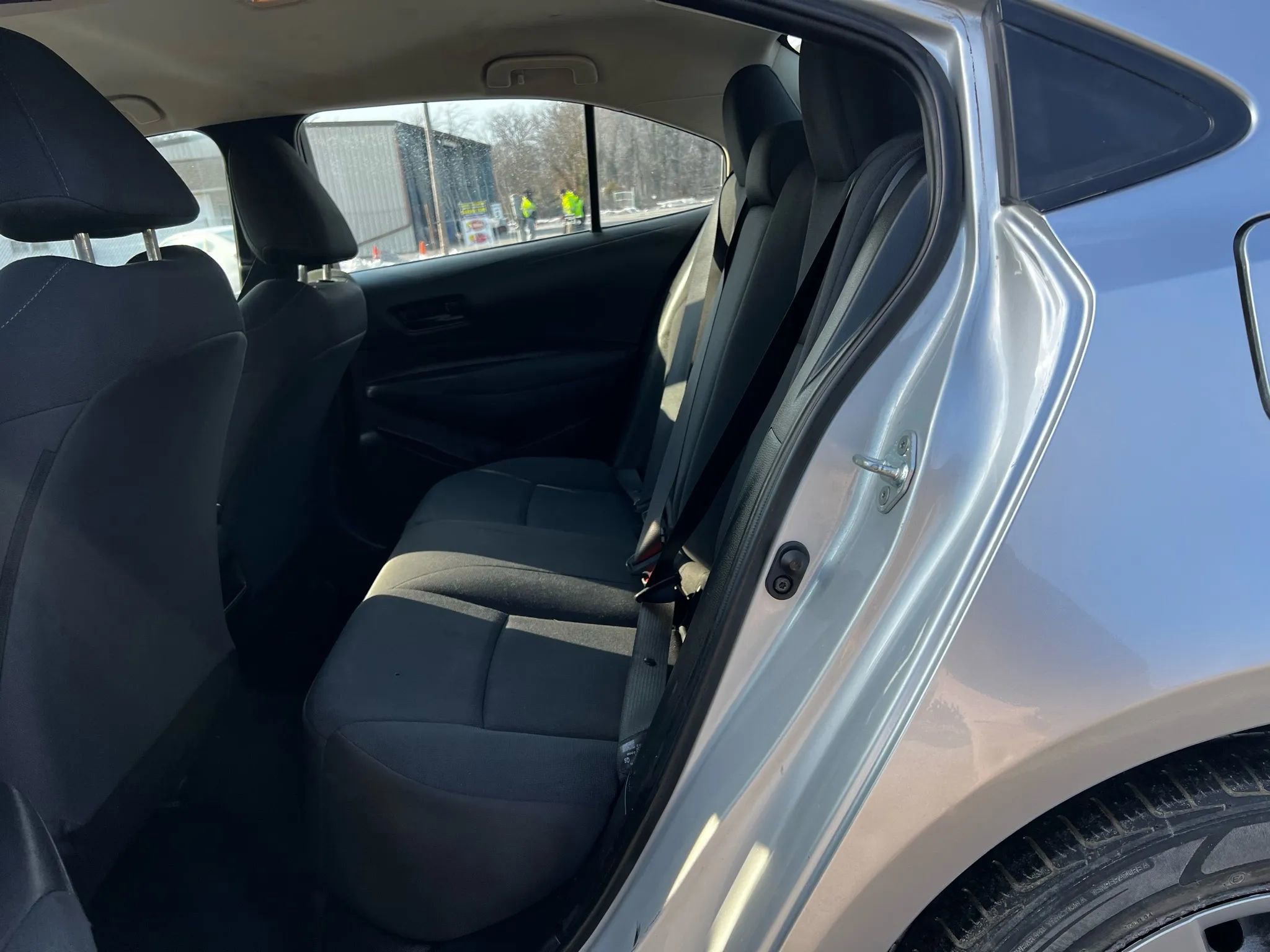 Used 2022 Toyota Corolla LE image 10