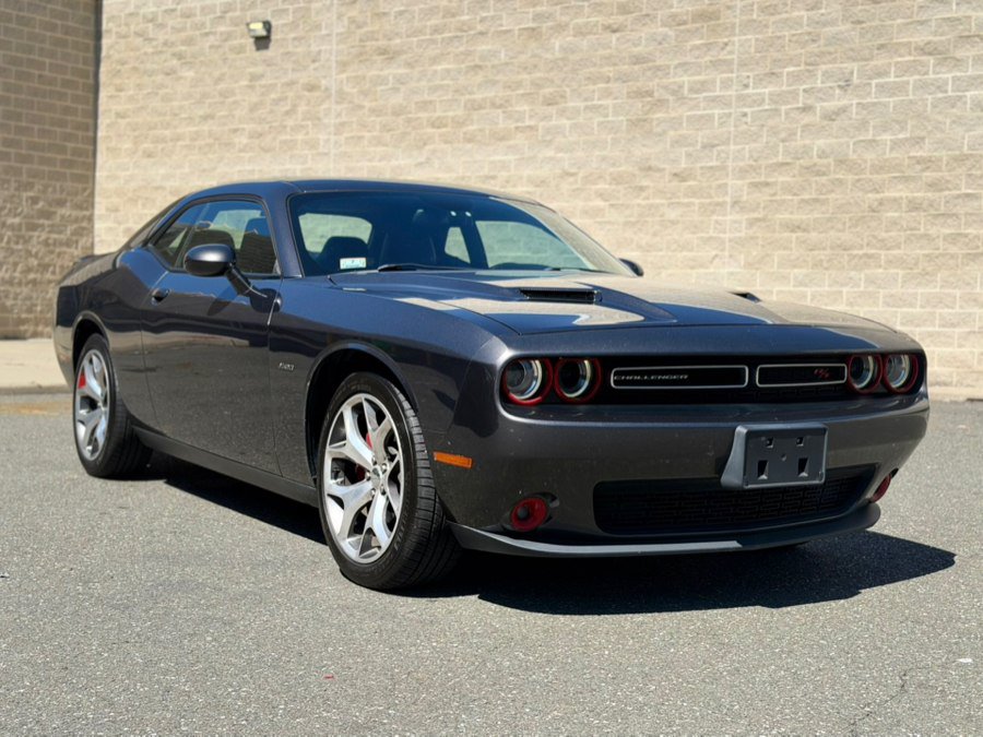 Used 2016 Dodge Challenger R/T Plus RWD image 3