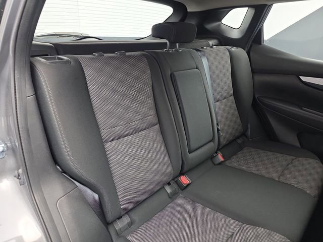 Used 2018 Nissan Rogue Sport SV image 43