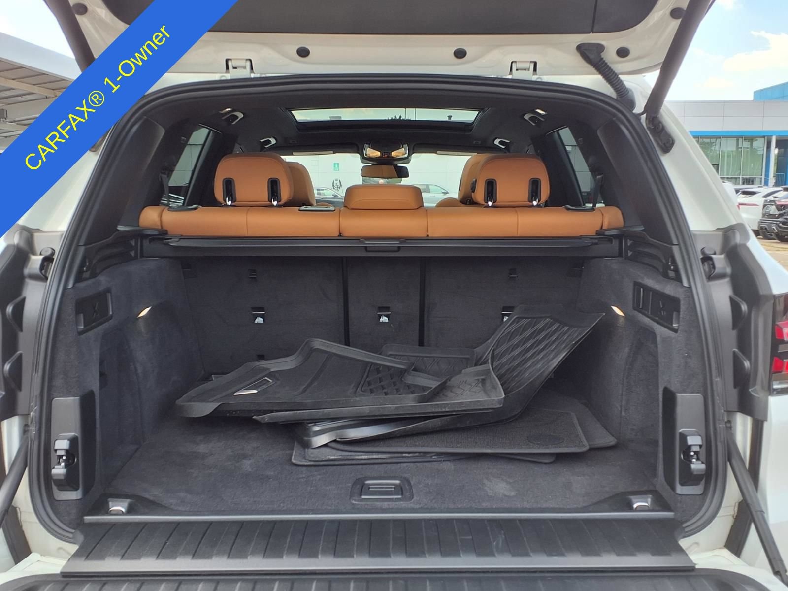 Used 2024 BMW X5 xDrive40i w/ Parking Assistance Package AWD/4WD image 12