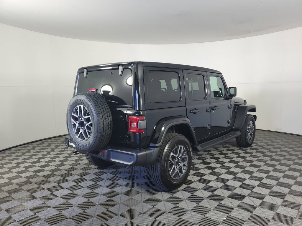 New 2025 Jeep Wrangler Sahara image 4