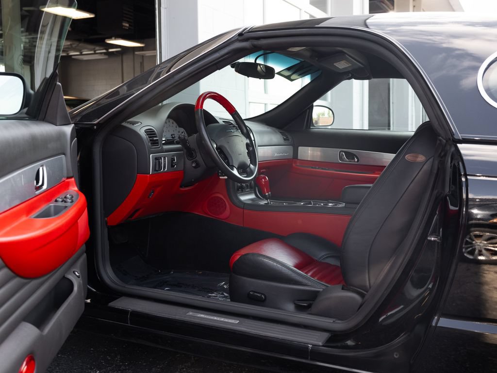 Used 2002 Ford Thunderbird RWD image 26