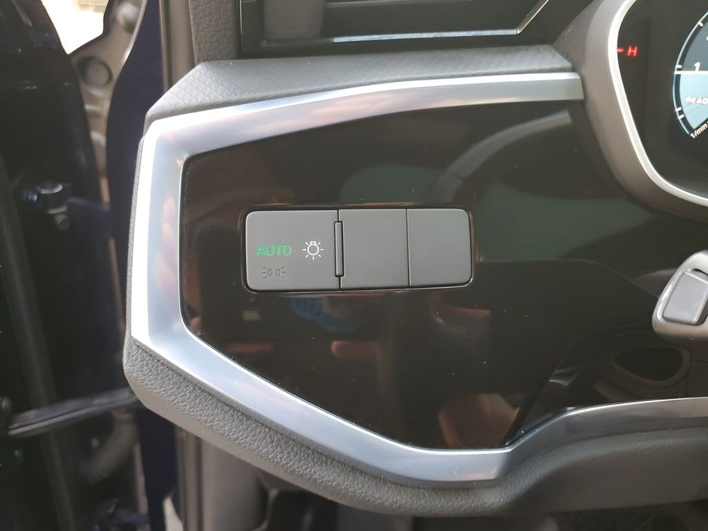 Used 2022 Audi Q3 2.0T Premium image 30