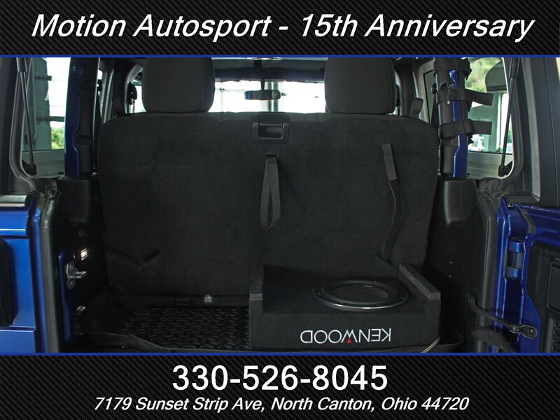 Used 2019 Jeep Wrangler Sport AWD/4WD image 7