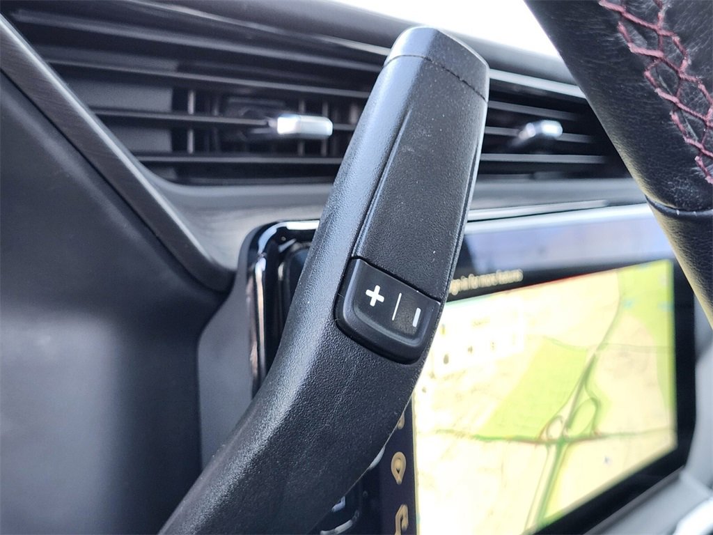 Used 2024 GMC Sierra 2500 AT4X image 25