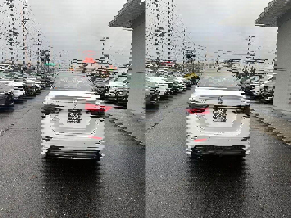 Used 2021 Nissan Sentra SR image 6