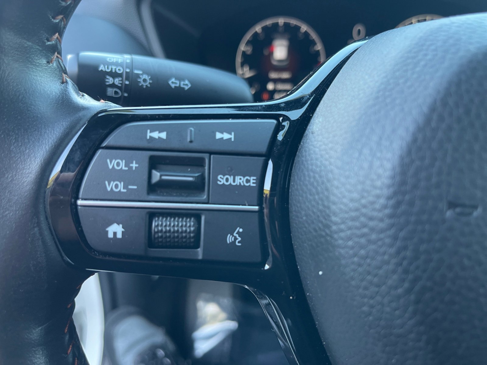 Used 2025 Honda HR-V Sport image 21