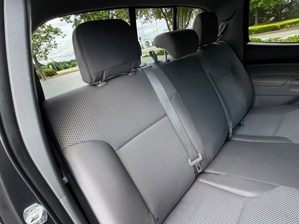Used 2012 Toyota Tacoma 4x4 Double Cab w/ TRD Sport Pkg image 21
