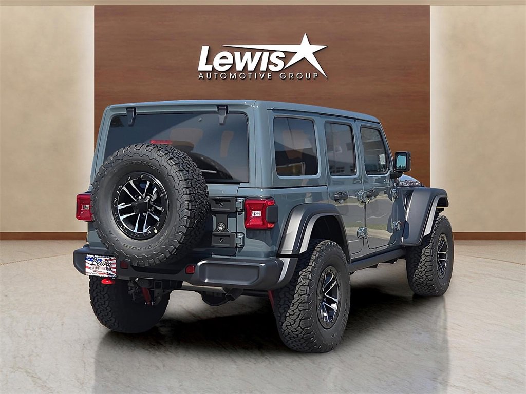 New 2025 Jeep Wrangler Unlimited Rubicon w/ XTREMEE 35" Tire Package image 5