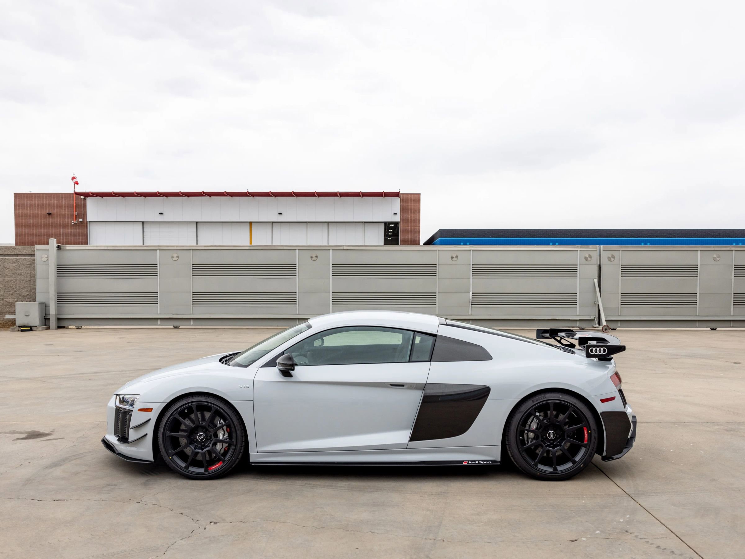 Used 2018 Audi R8 V10 plus image 23
