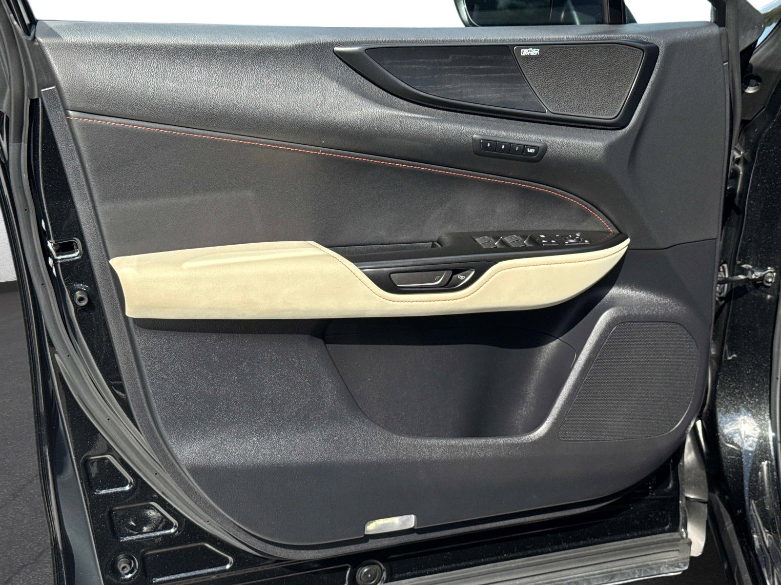 Certified 2022 Lexus NX 350h AWD image 19
