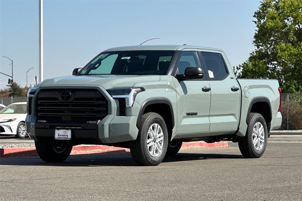New 2026 Toyota Tundra SR5 image 8