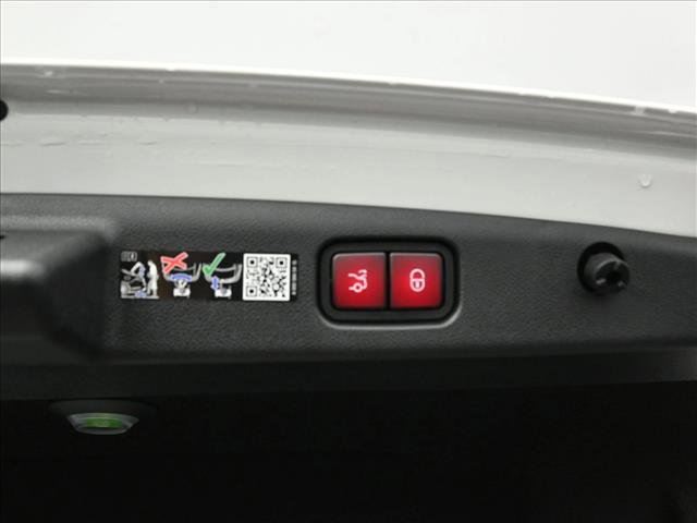 Certified 2026 Mercedes-Benz E 350 4MATIC Sedan image 24