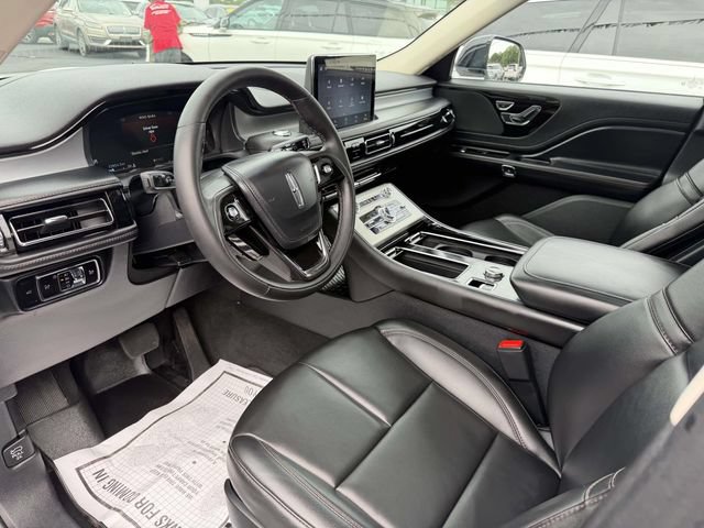 Certified 2023 Lincoln Aviator AWD w/ Premium Package image 12