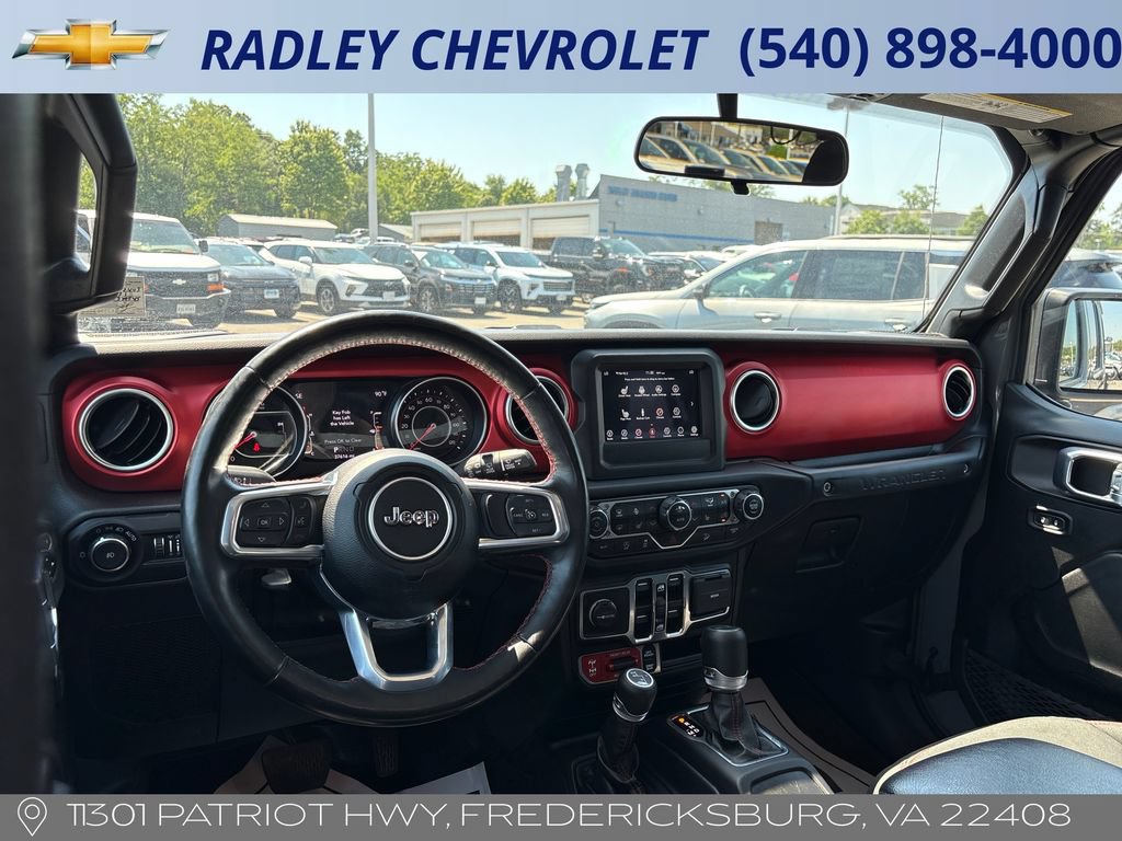 Used 2021 Jeep Wrangler Unlimited Rubicon w/ LED Lighting Group AWD/4WD image 14