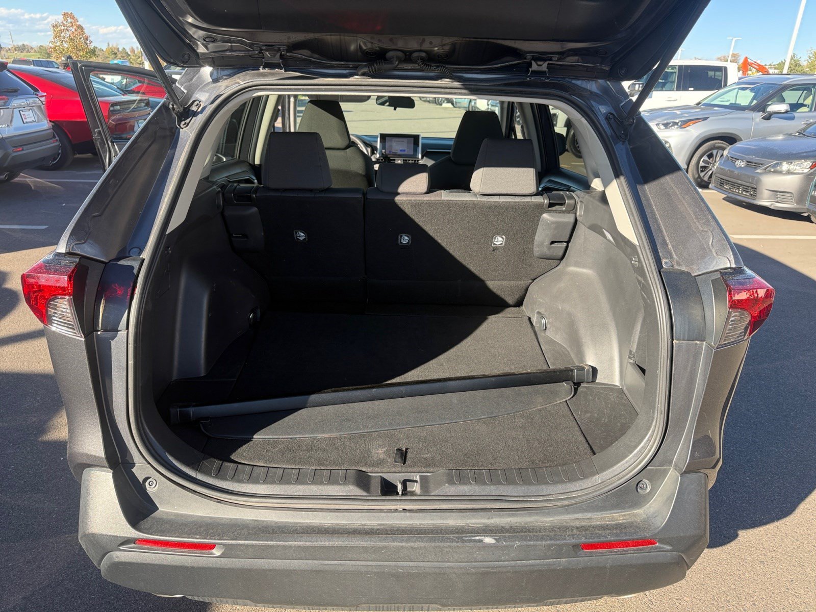 Certified 2024 Toyota RAV4 XLE AWD/4WD image 32