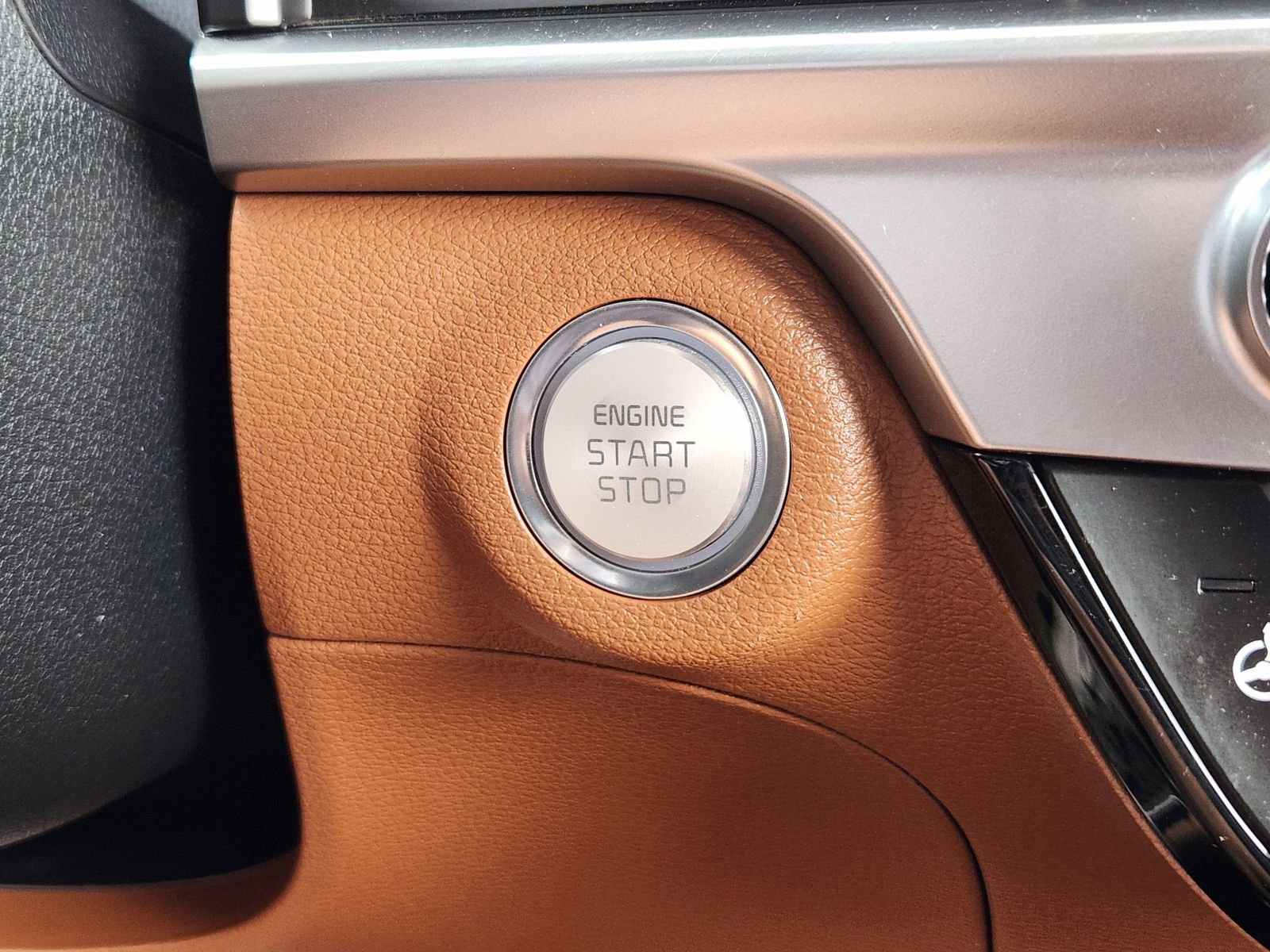 Used 2025 Kia Telluride EX X-Line image 30