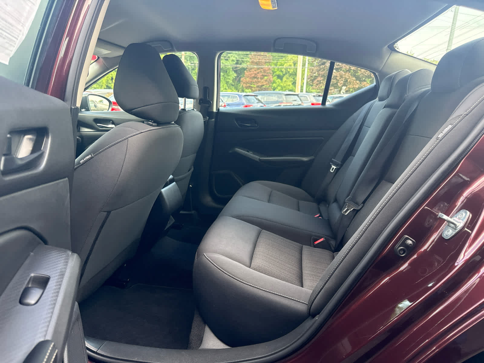 Used 2024 Nissan Altima 2.5 SV FWD image 21