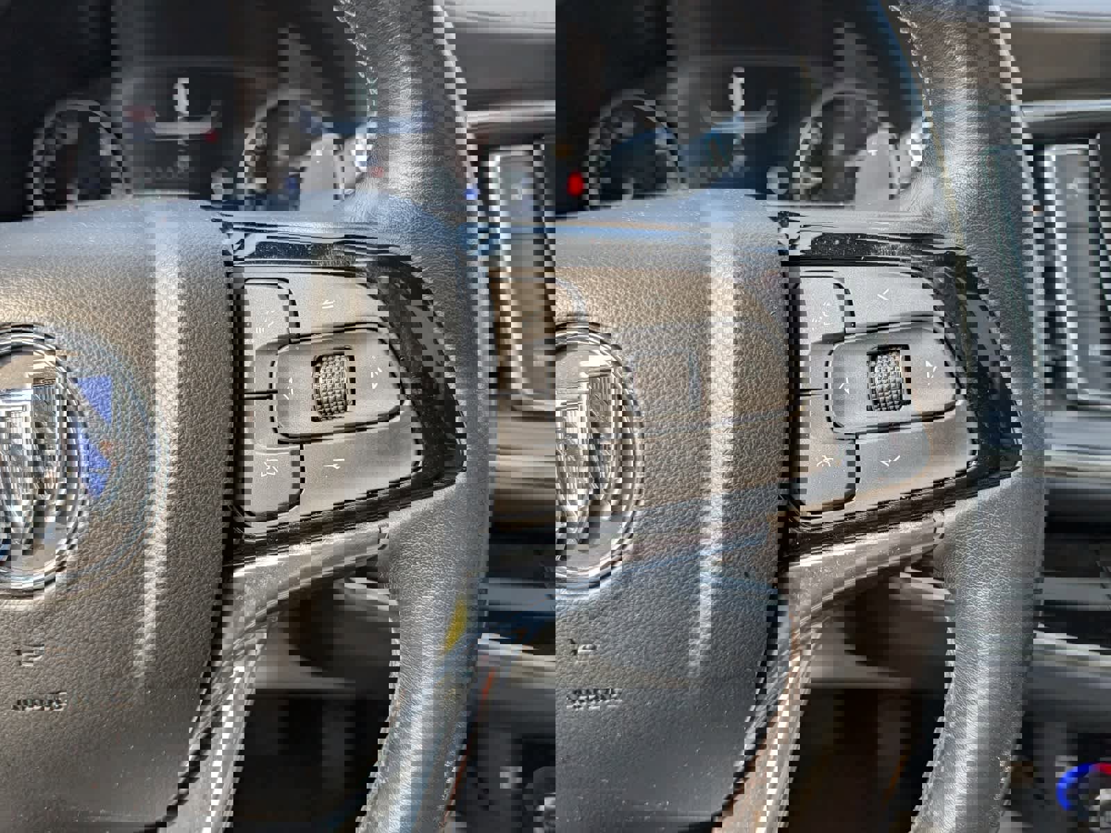 Certified 2024 Buick Enclave Avenir w/ Avenir Technology Package image 26