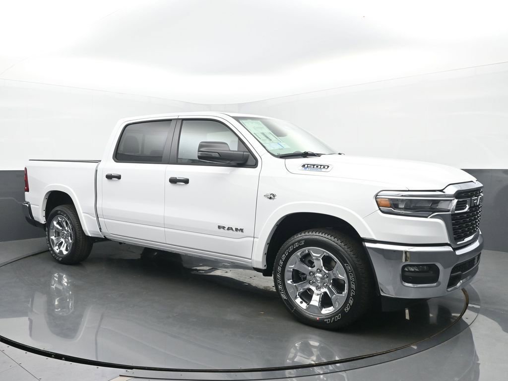 New 2026 RAM 1500 4x4 Crew Cab image 8