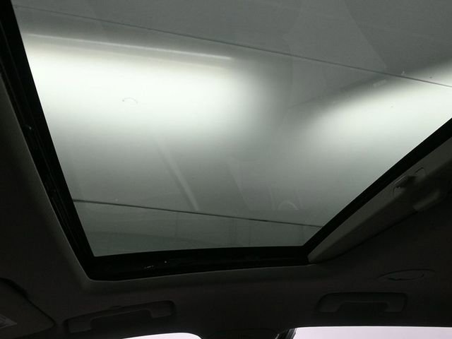 Used 2021 Buick Enclave Avenir w/ Avenir Technology Package image 24