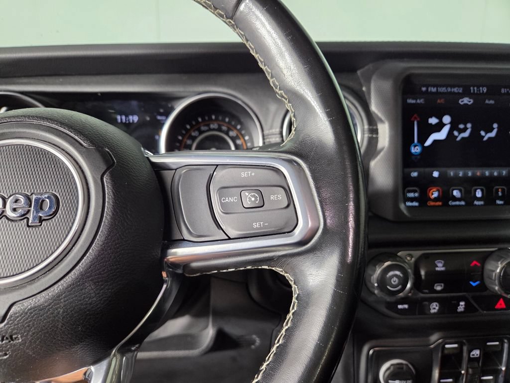 Used 2021 Jeep Gladiator Overland AWD/4WD image 17