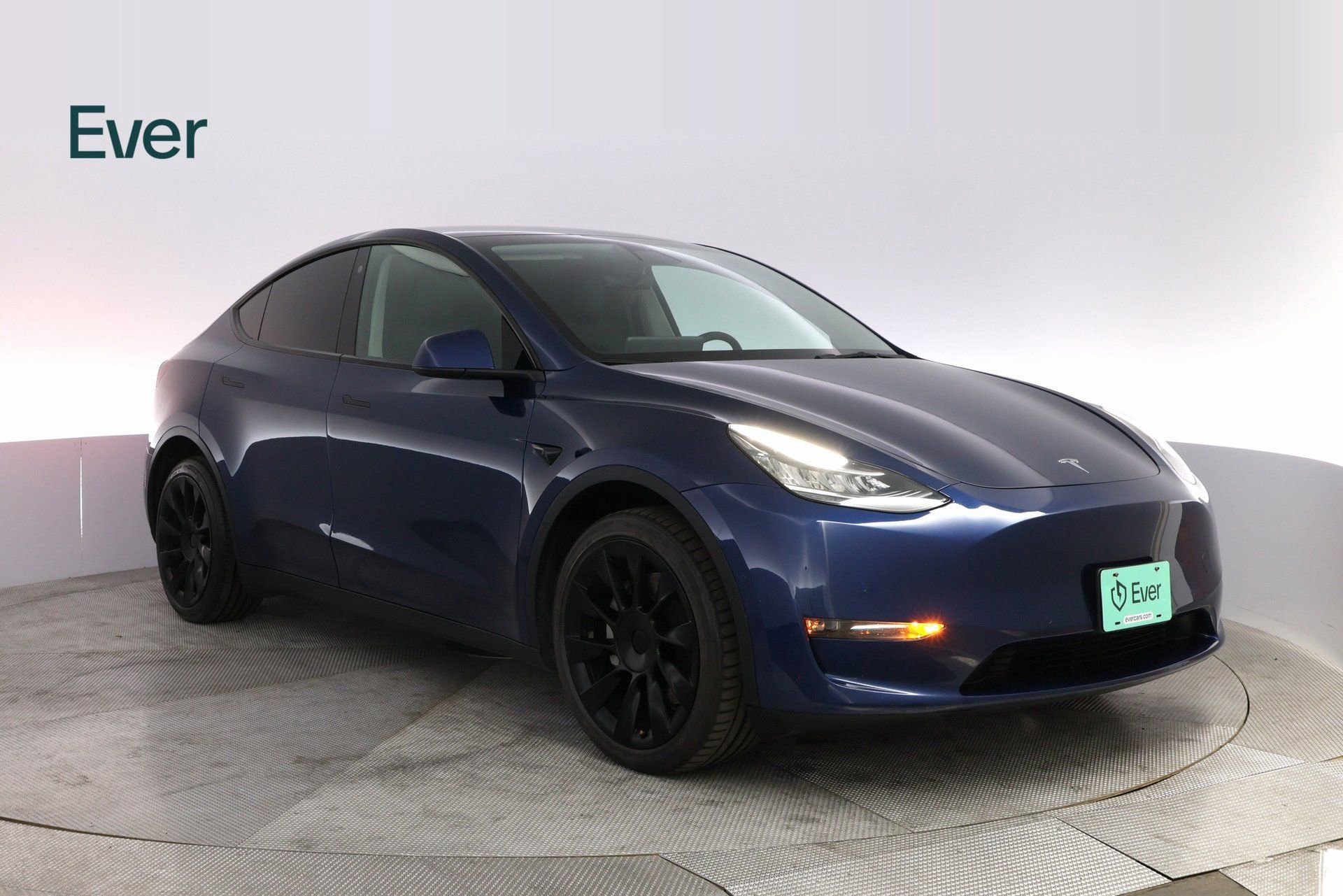 Used 2022 Tesla Model Y Long Range image 4