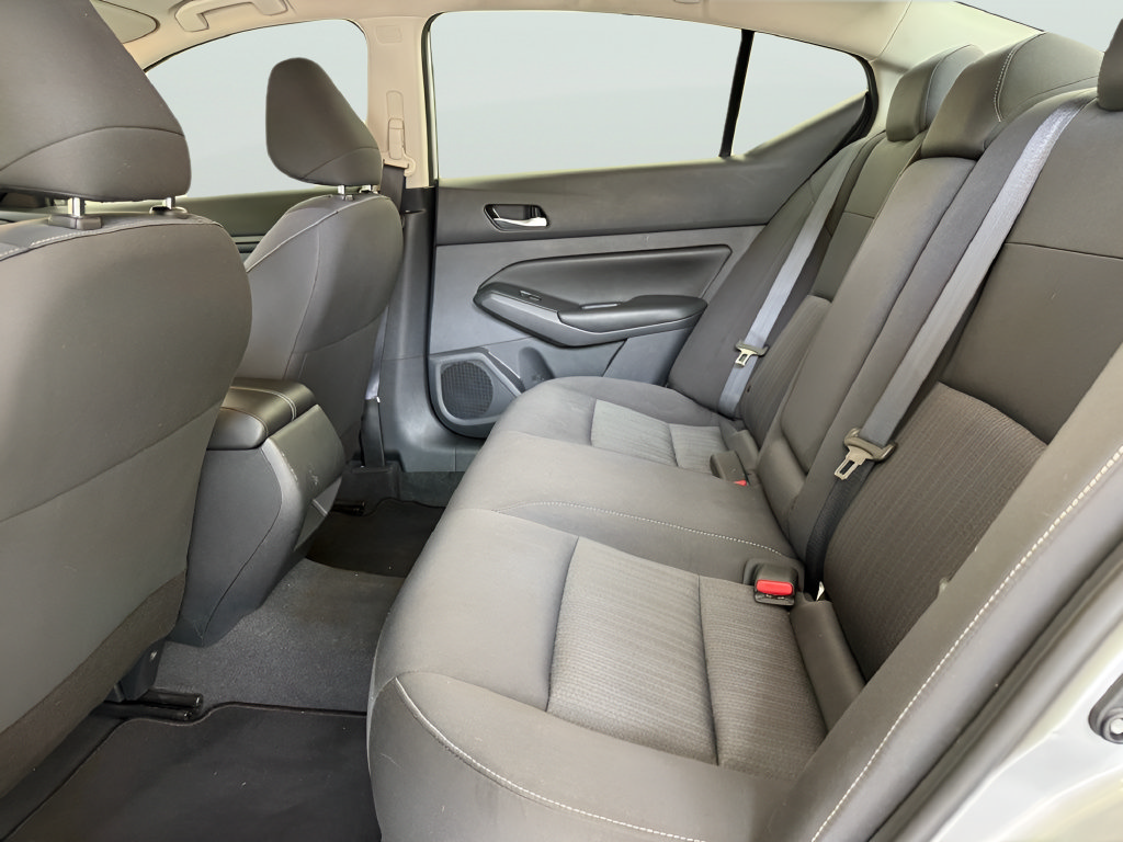Used 2022 Nissan Altima 2.5 S FWD image 19