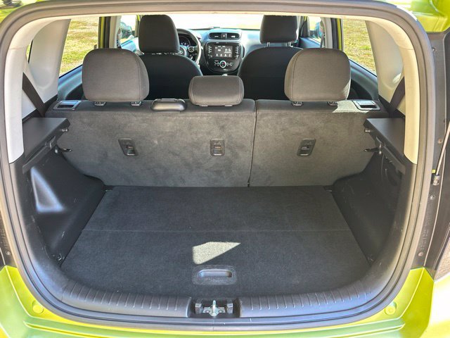 Used 2018 Kia Soul + FWD image 18