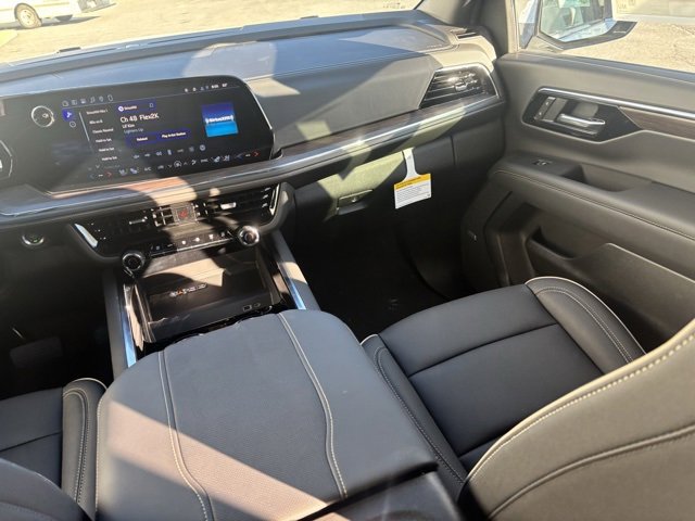 New 2026 Chevrolet Suburban Premier w/ Sun And Tow Package image 22