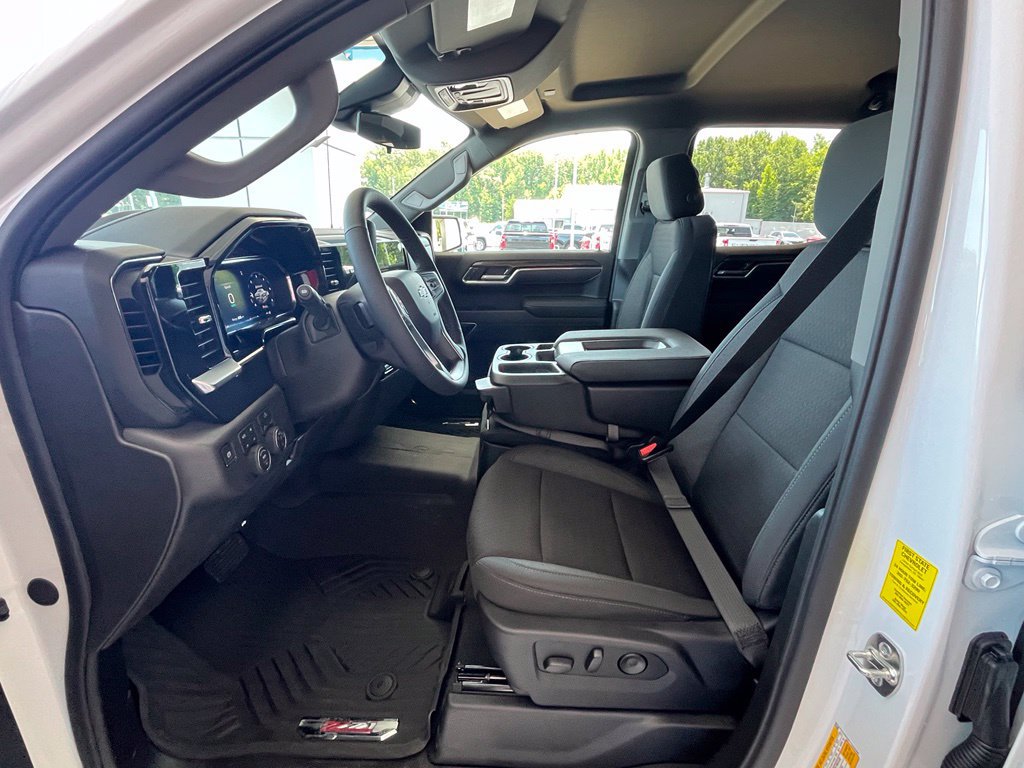 New 2026 Chevrolet Silverado 1500 RST AWD/4WD image 14
