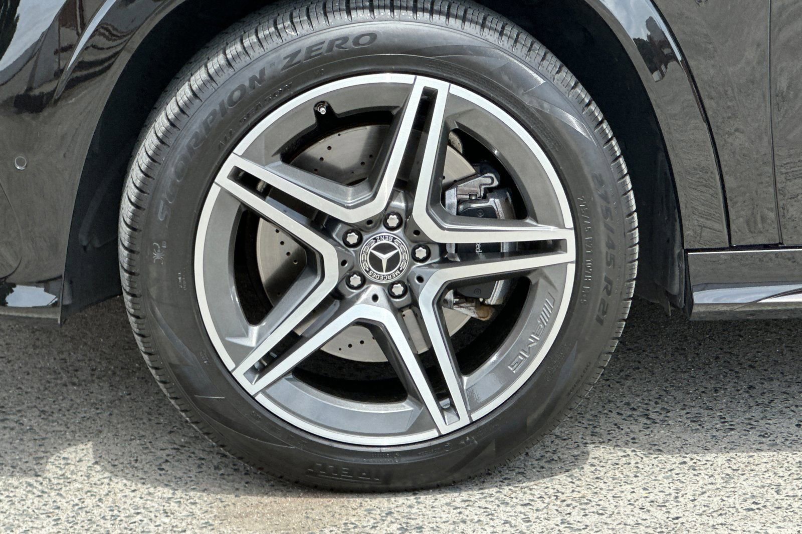 Certified 2024 Mercedes-Benz GLS 450 4MATIC image 40