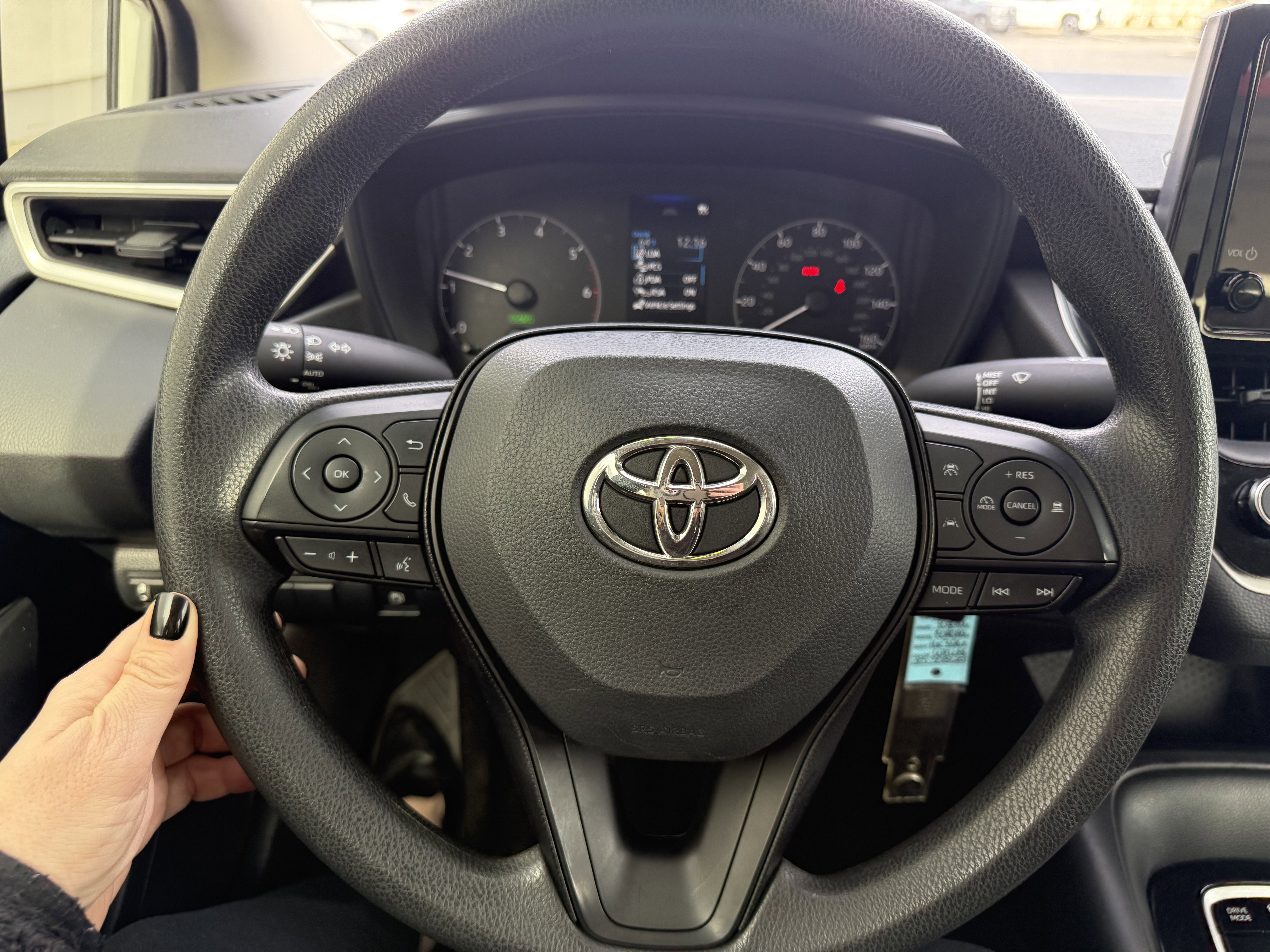 Certified 2025 Toyota Corolla LE image 22