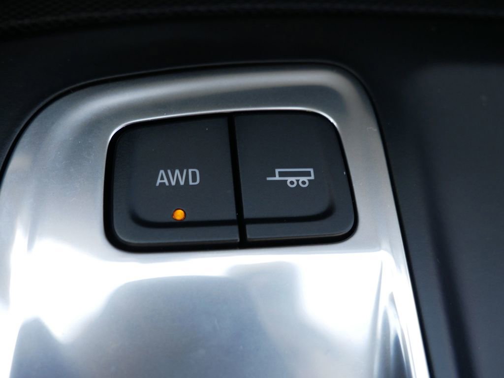 Used 2020 Chevrolet Equinox LT AWD/4WD image 29